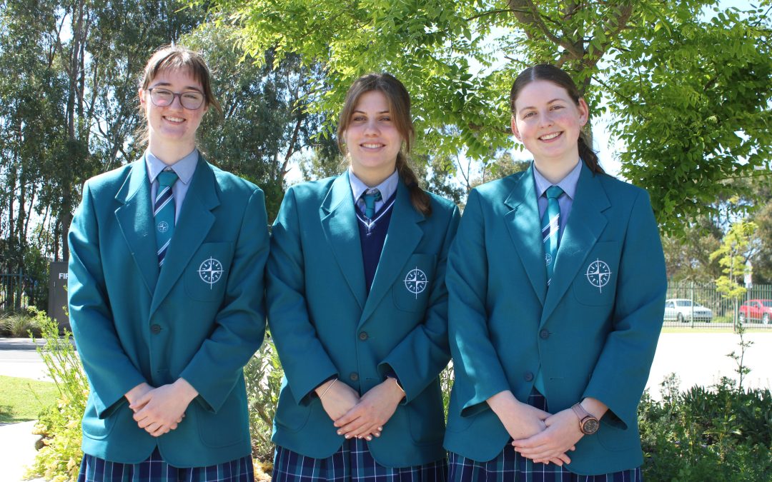 Shining Stars: Three Exceptional Students Chosen for National Youth Science Forum